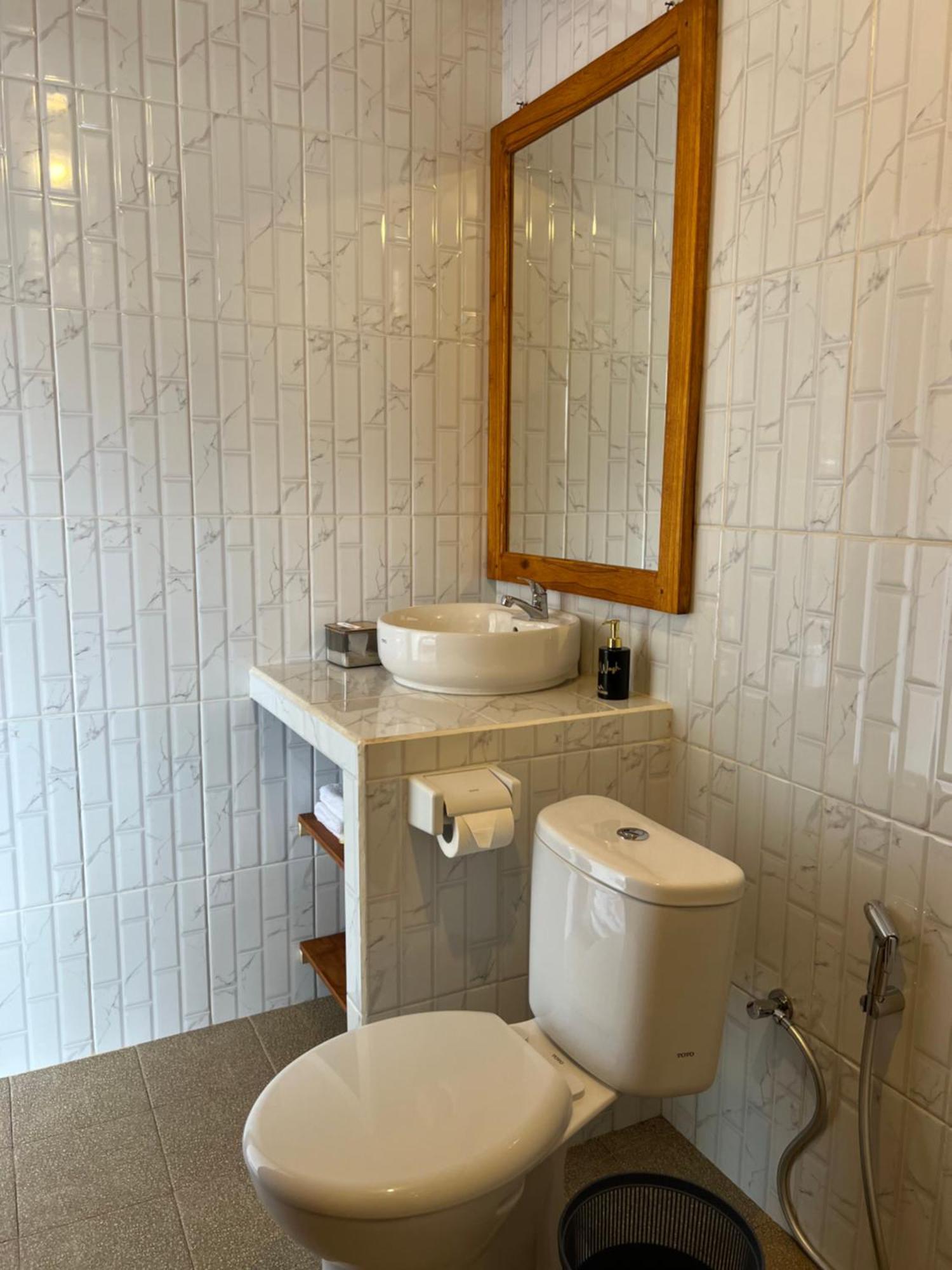Bisbis House Iseh Village Selat Екстер'єр фото
